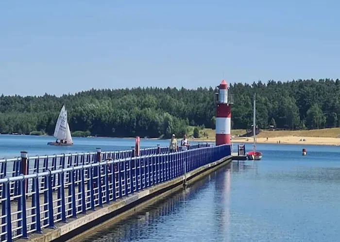 For Six Guests, Hotel na wodzie Klitten